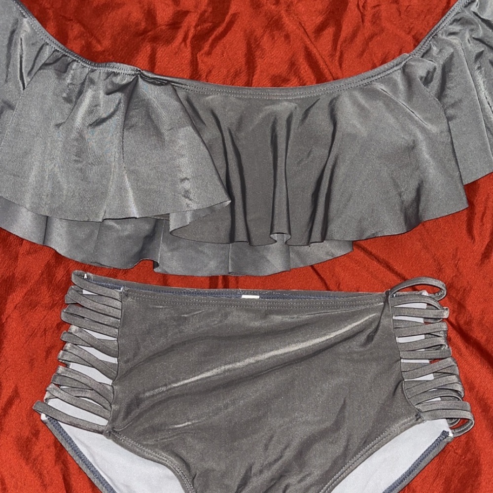 Cute Olive two piece